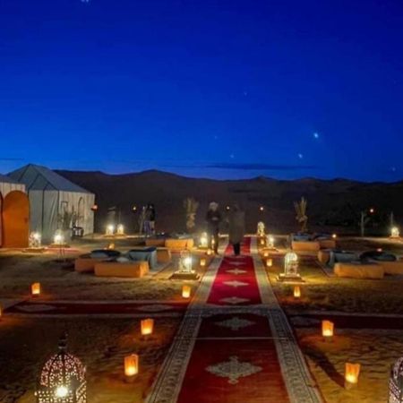 Desert Paradise Luxury Camp 梅尔祖卡 外观 照片
