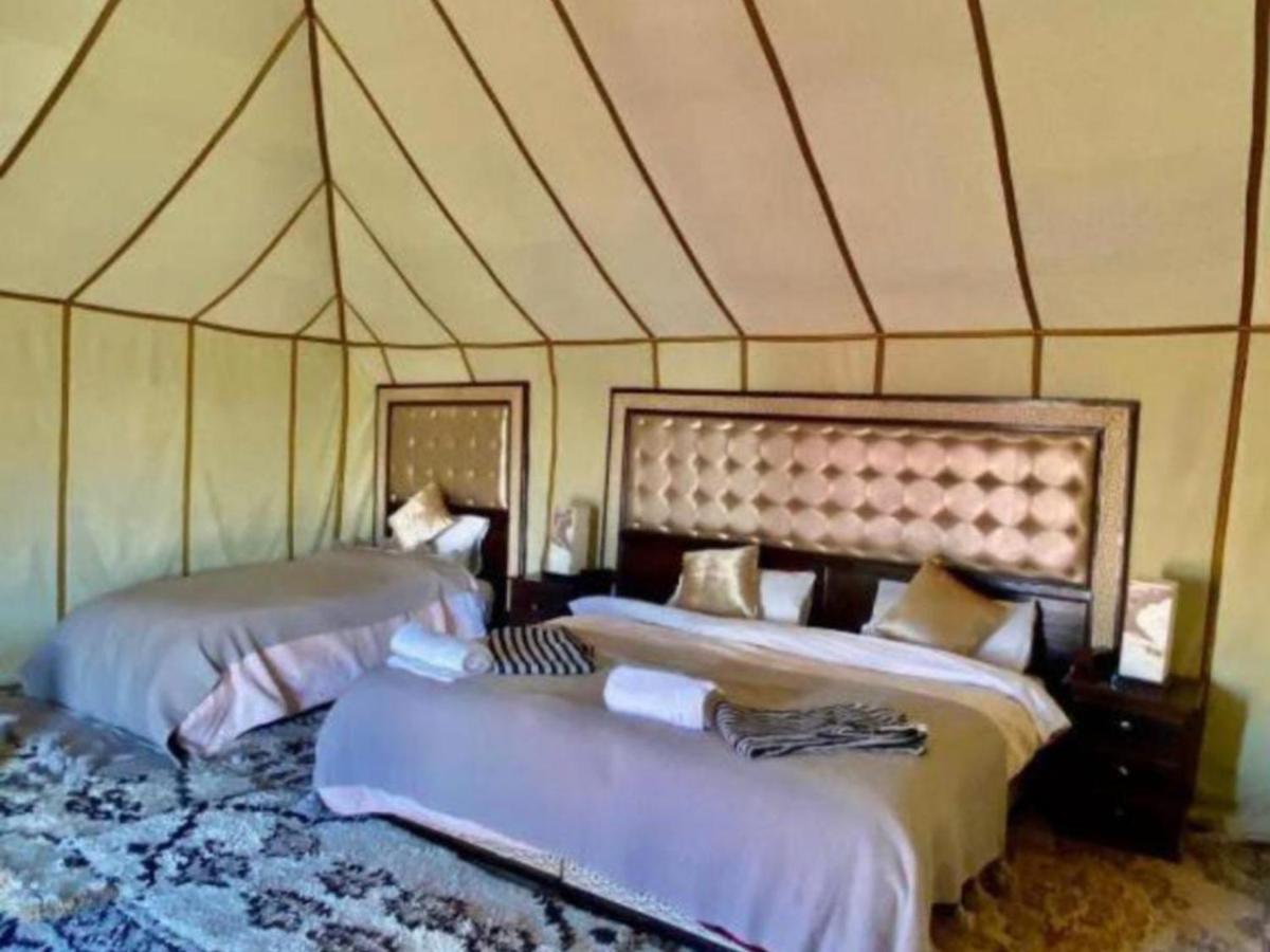 Desert Paradise Luxury Camp 梅尔祖卡 外观 照片