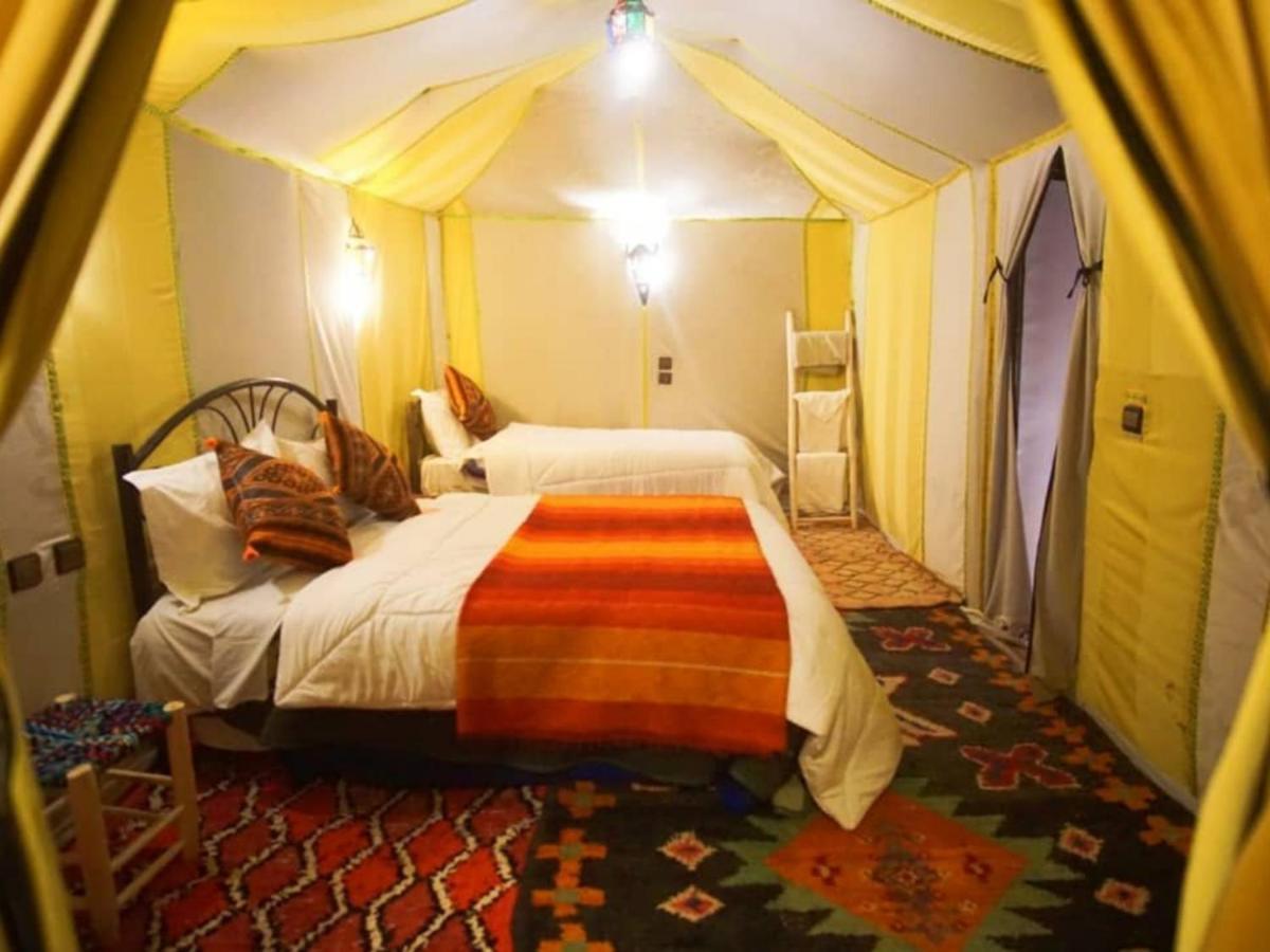 Desert Paradise Luxury Camp 梅尔祖卡 外观 照片