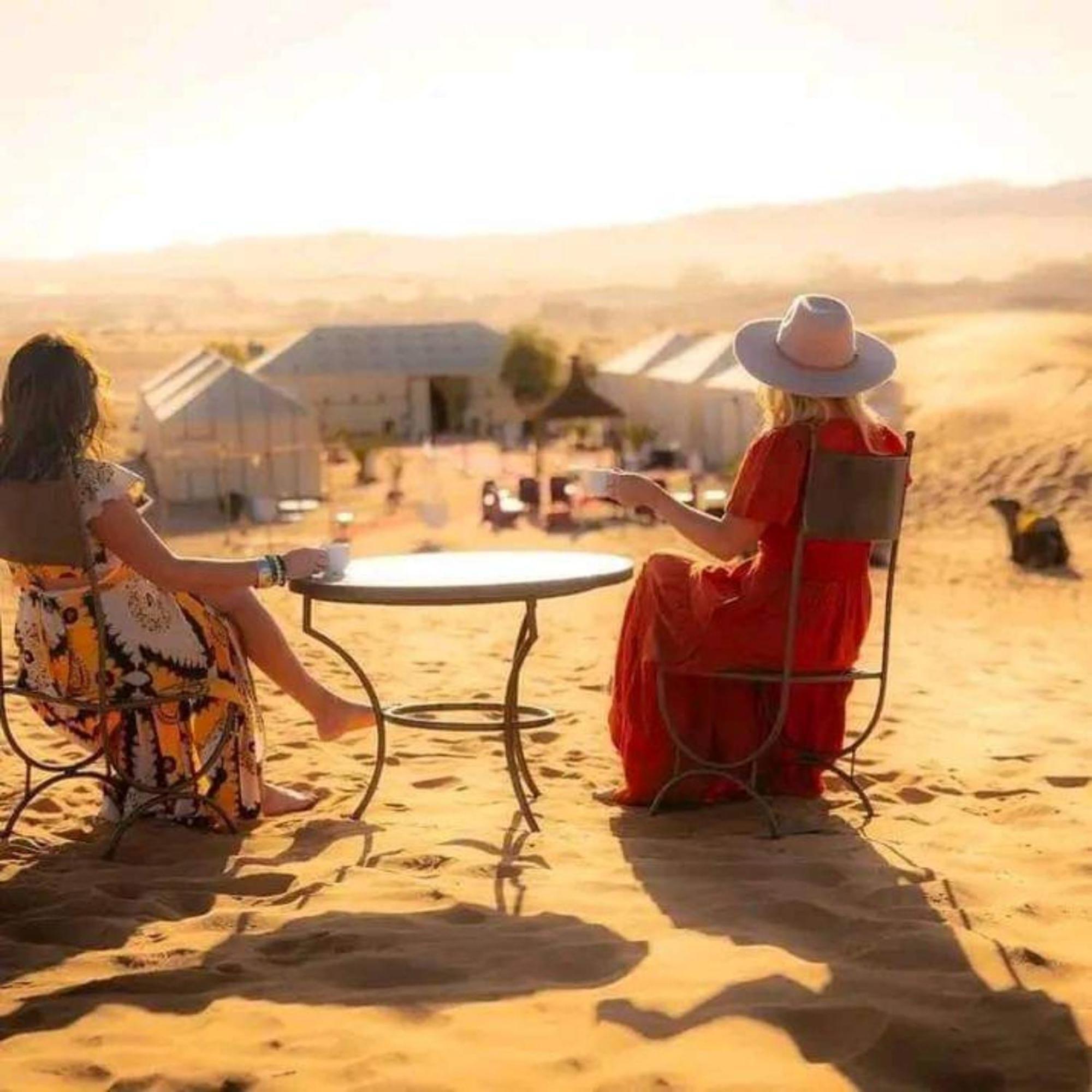 Desert Paradise Luxury Camp 梅尔祖卡 外观 照片
