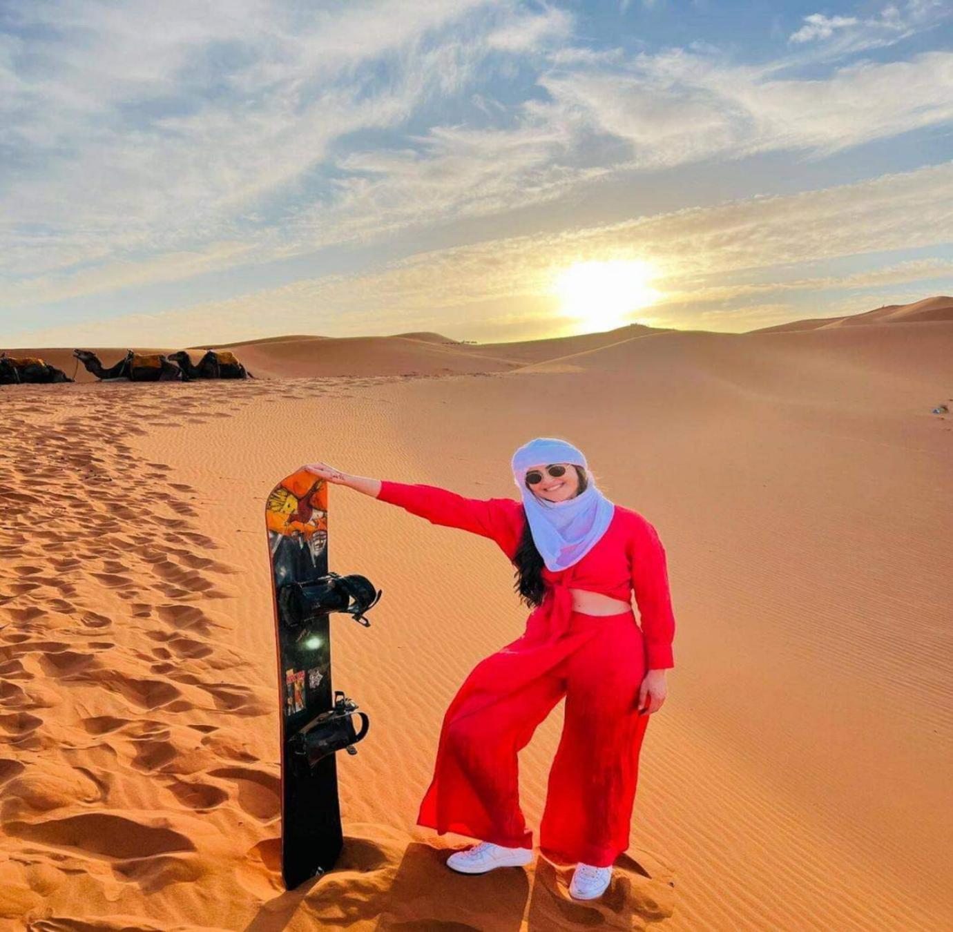 Desert Paradise Luxury Camp 梅尔祖卡 外观 照片